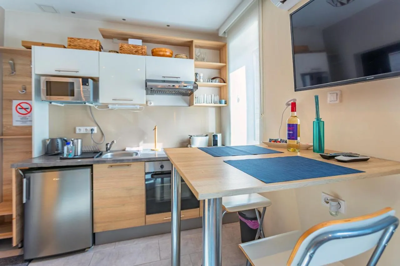 Velvet Vista Apartment Budapest 0*,