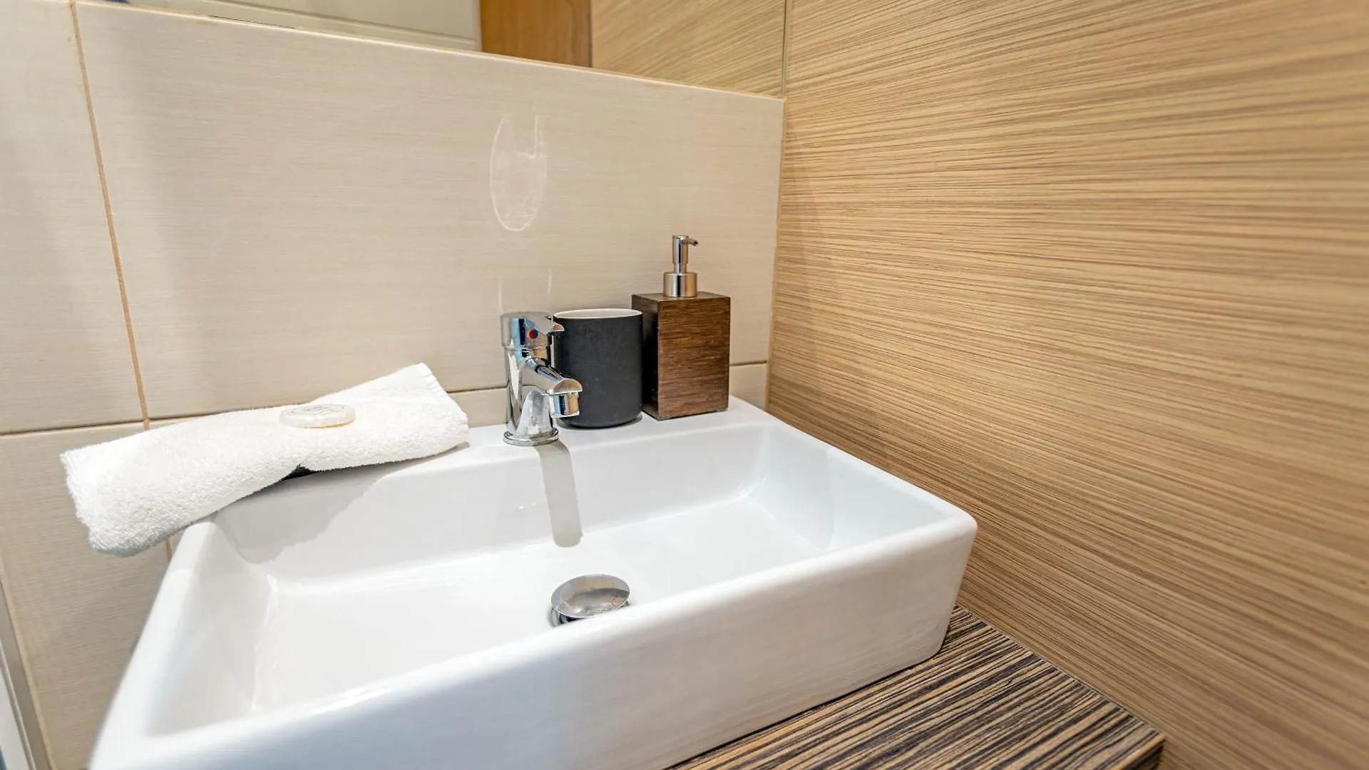 Velvet Vista Apartment Budapest